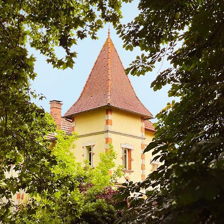 Petit Chateau Le Piot Bed and Breakfast Fleurance Exteriör bild